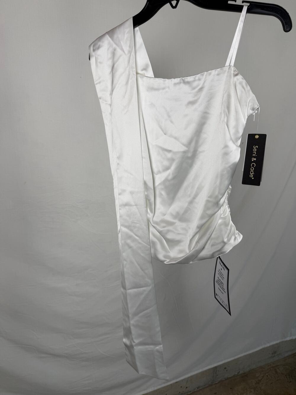 Seni & Cade Ivory One Shoulder Satin Drape Top Party Cocktail Blouse Size L NWT
